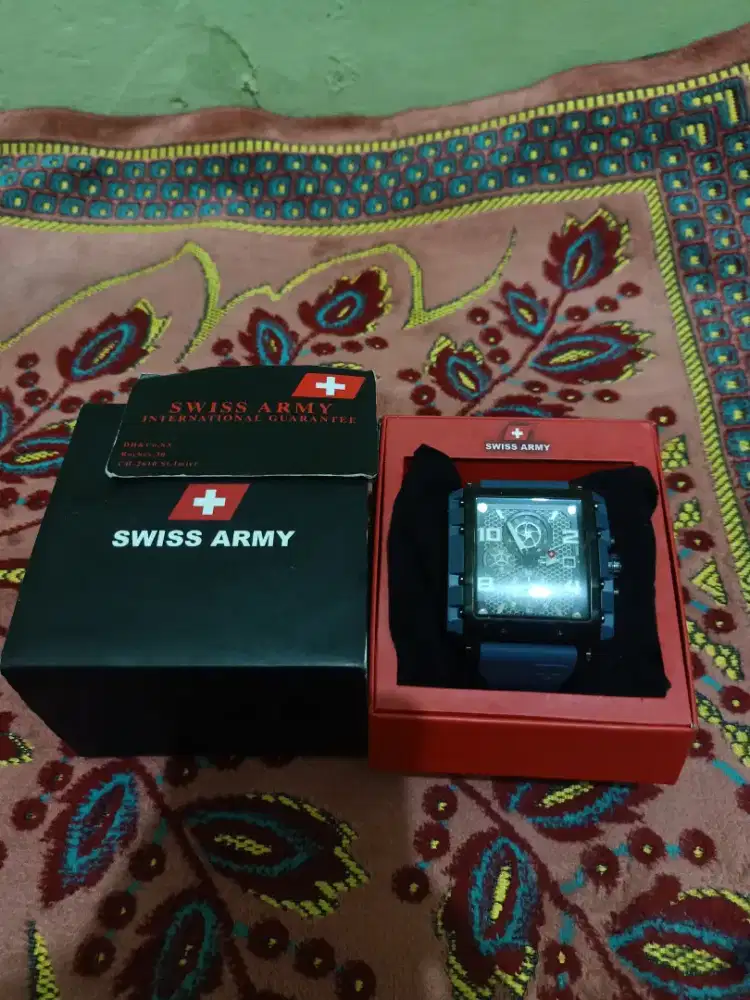 Jam tangan Swiss Army X Expedition model