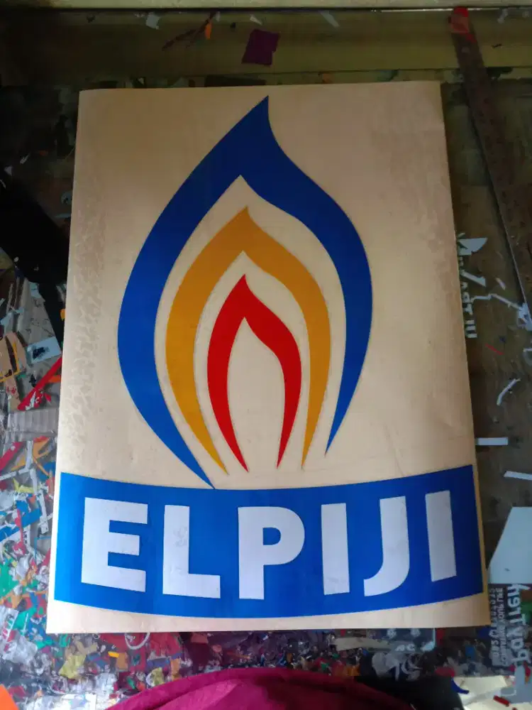 Sticker cutting custom