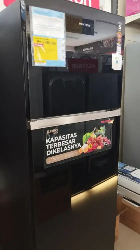 Kulkas polytron 230 L 140 watt