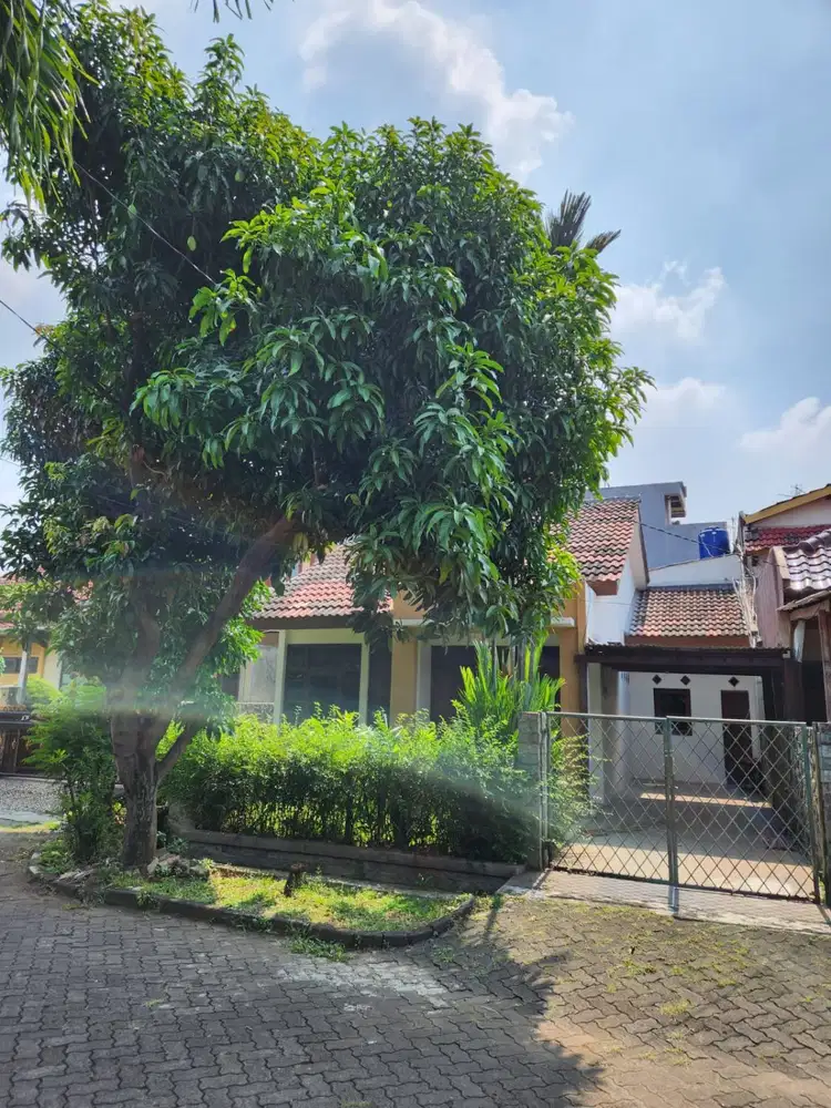 Dikontrak tahunan Perumahan Taman Bougenville Pondok Gede, Bekasi