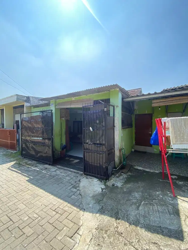 Rumah Dijual di Griya Indah Serpong Hook Blok N1