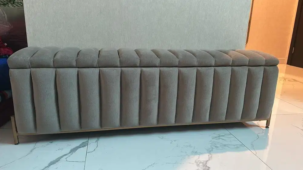 Kursi panjang multifungsi