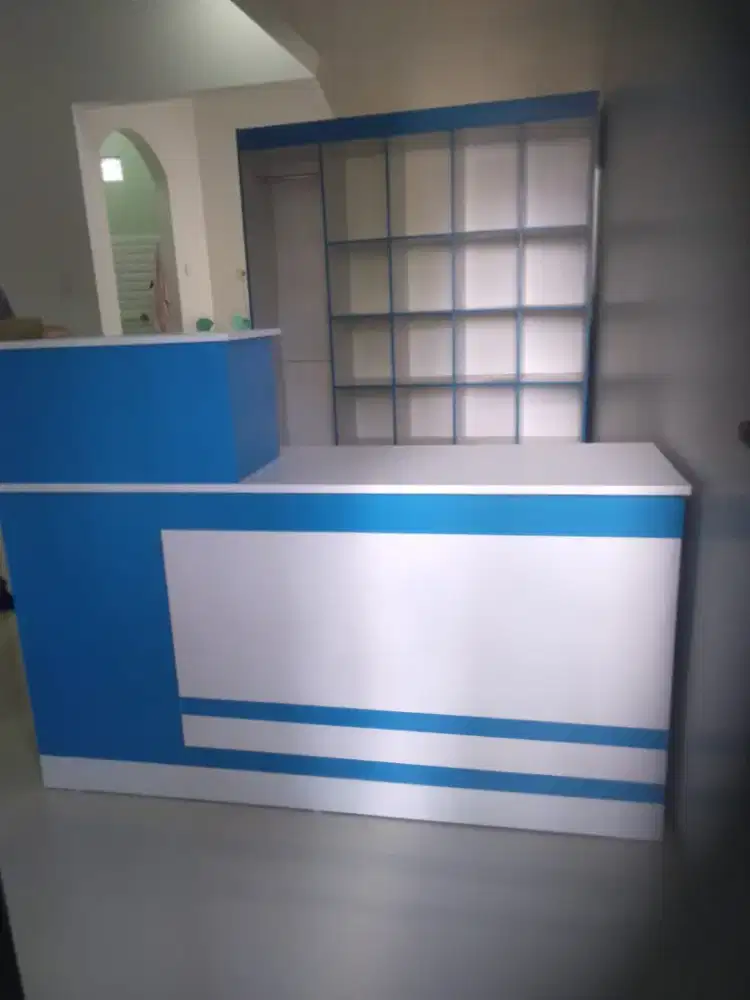 PAKETAN FURNITURE RAK&MEJA KASIR LOANDRY