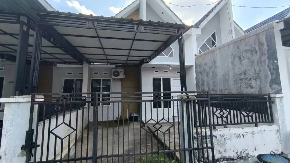 Dijual Rumah Full Furnished Area Sumbersari (Cluster Permata)