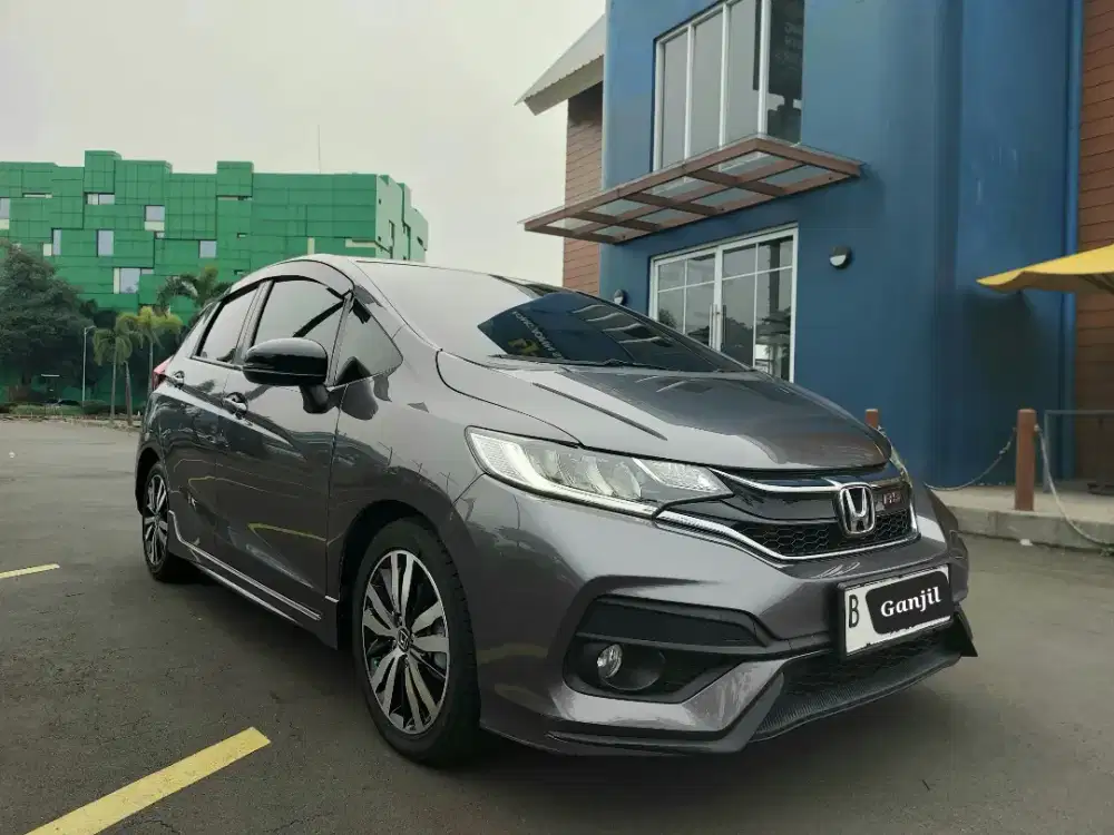 PAJAK PANJANG!! HONDA JAZZ RS 1.5 CVT 2018 FACELIFT