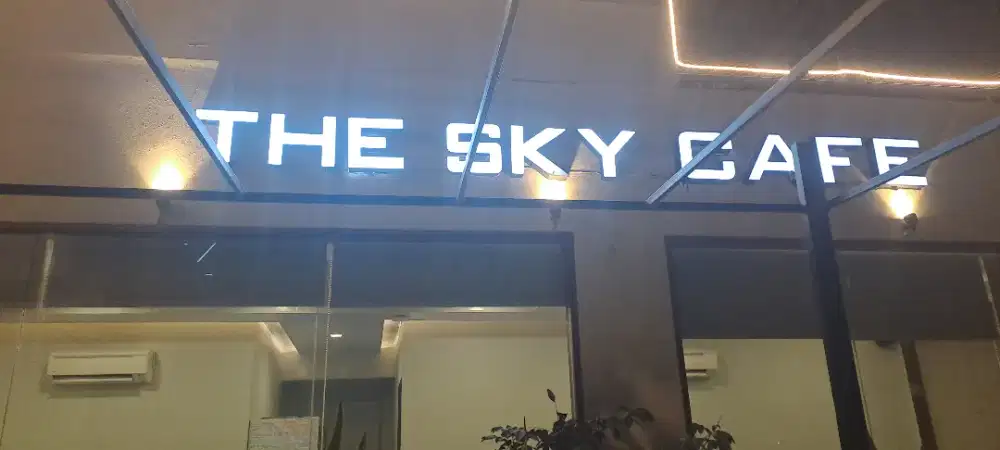 Neon box ,letter timbul medan