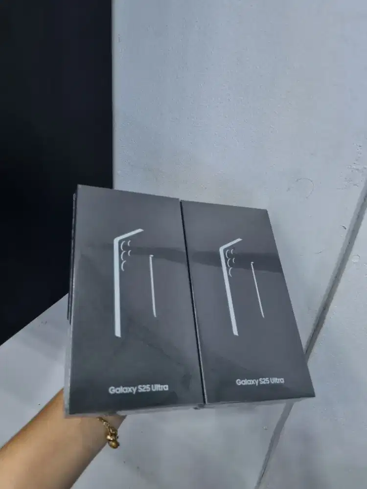 SAMSUNG S25 ULTRA/256GB BERGARANSI RESMI