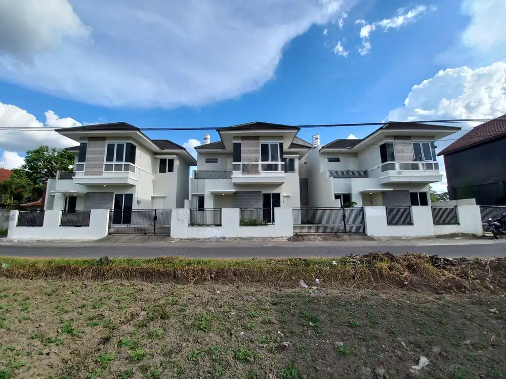 Rumah Cantik Suasana Asri View Merapi di Sorogenen dekat Bandara Adisucipto