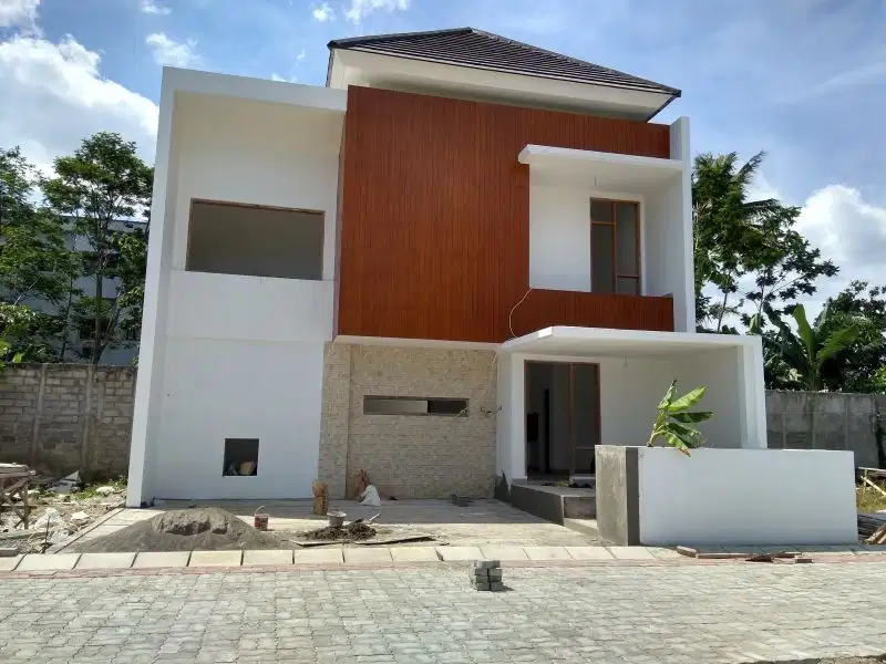 Perumahan Mewah lingkungan Tenang Pinggir Jalan Tajem dekat Jogja Bay