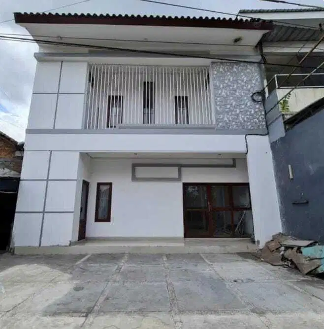 Kost exclusive omset menarik dekat UTY, UNISA, UGM & JCM mall