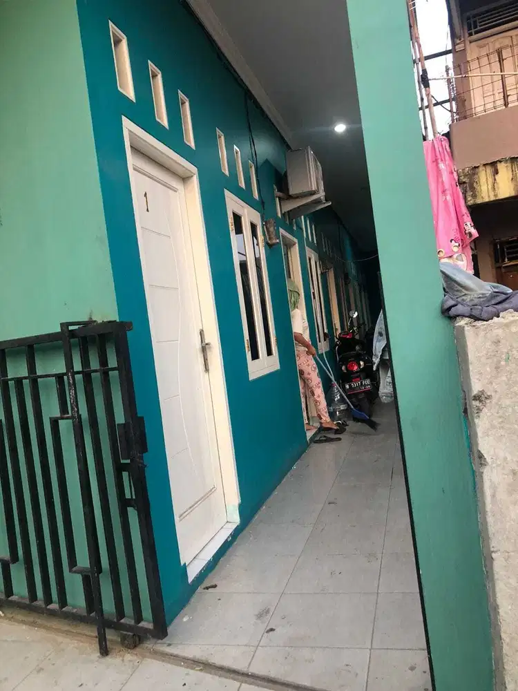 DI JUAL KONTRAKAN 10 PINTU DAN RUKO