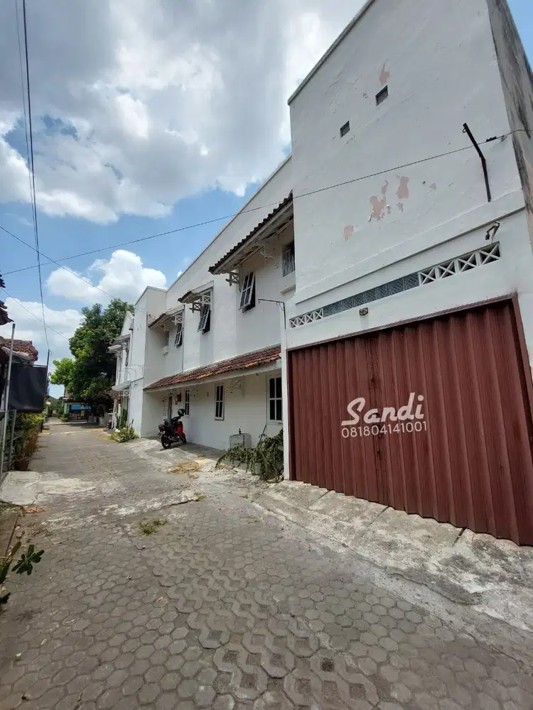 Rumah Kost 28 Kamar dekat Alfamidi Super Jl. HOS Cokro