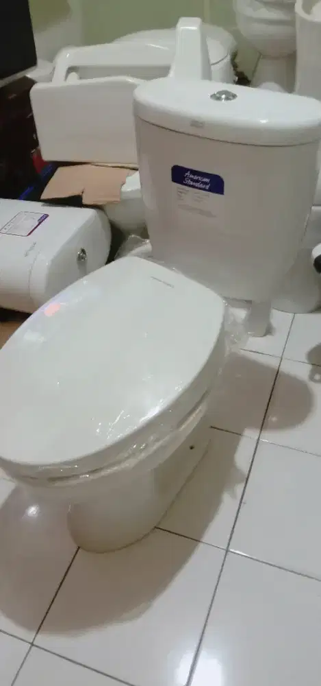 Kloset mrek American standart lengkap cebok otomatis