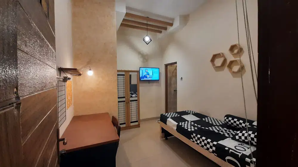 Kost Pria Tenggilis Ubaya  kamar mandi dlam