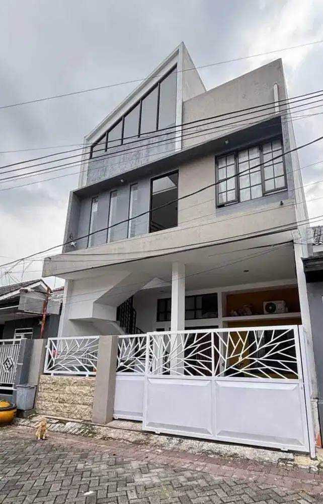 RUMAH KOS 7 KAMAR SIGURA GURA DEKAT UIN