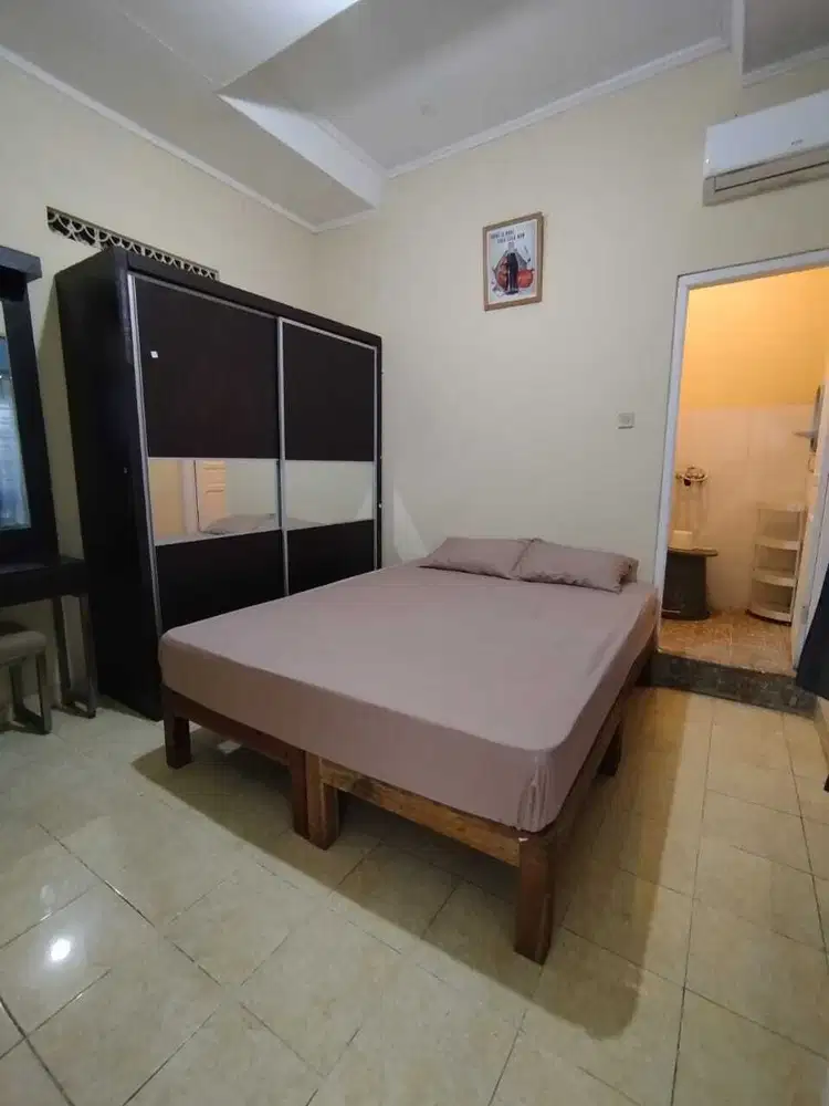 KOS EKSLUSIVE BEBAS COLOMADU UNS