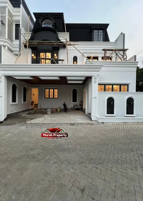 LUXURY HOME 3 LANTAI PLUS KOLAM RENANG DALAM CLUSTER