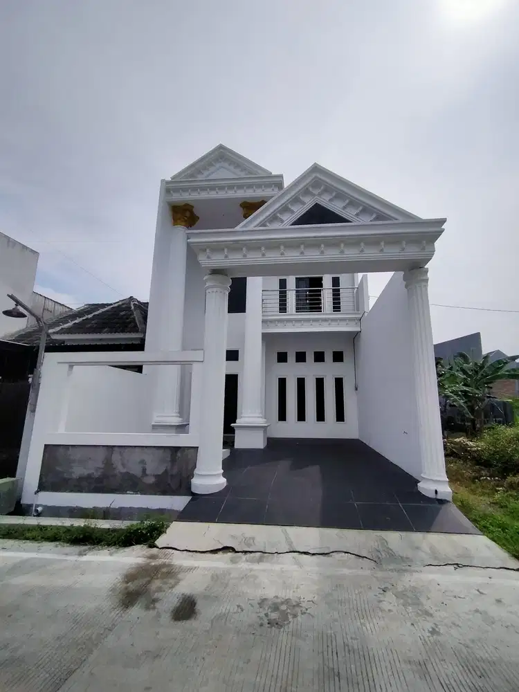 Rumah Baru 2 Lantai  Siap Huni di Semarang Timur