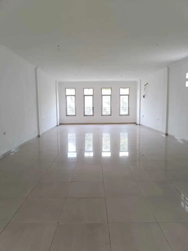 Ruko Cicendo Pusat kota Bandung Siap Pakai Cocok utk kantor,bimbel,dll