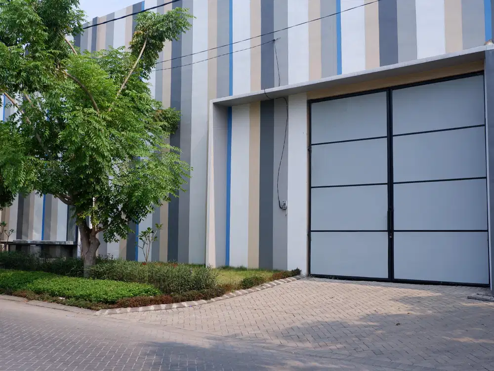 Gudang Baru Disewakan - Kawasan Industri - Safe n Lock