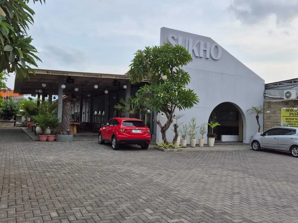 Disewakan Ruang Usaha Ex Cafe Lokasi Ramai di Jalan Raya Suko Sidoarjo