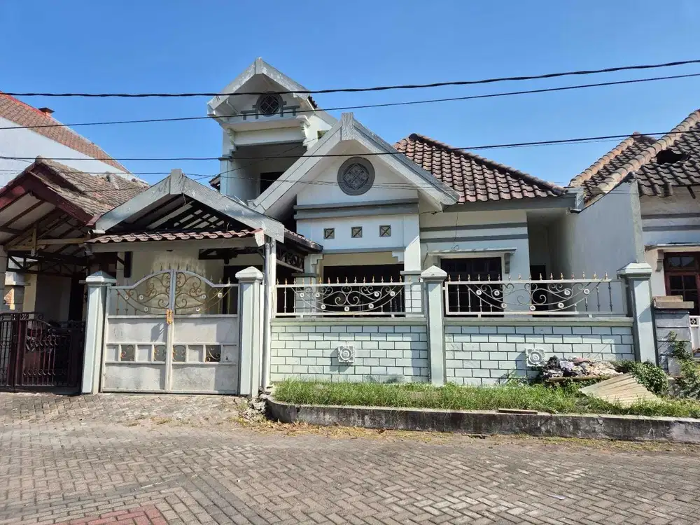 Dijual Rumah Lokasi Strategis Termurah di Pondok Mutiara Sidoarjo