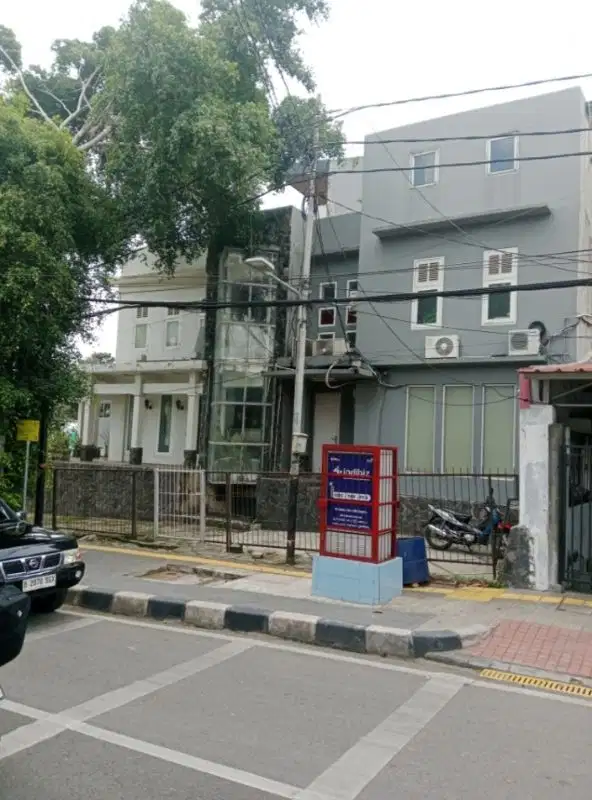 Murah, Rukan di Tebet Barat, Jalan raya