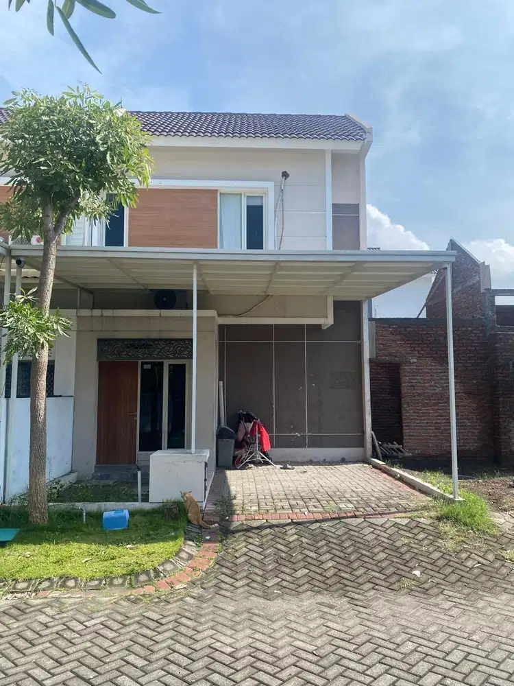 Dijual cepat Rumah di Grand Alexandria