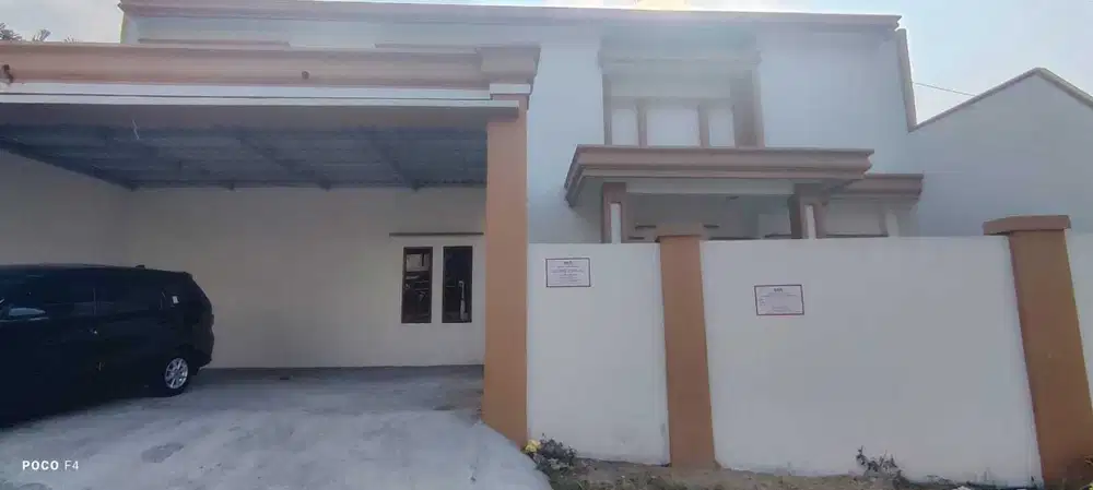 Dijual Rumah Bukitsari, Selangkah Pintu Tol Tembalang Semarang