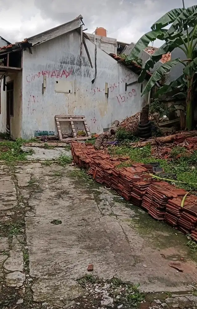 Tanah Murah banget di Tebet, dekat jalan raya