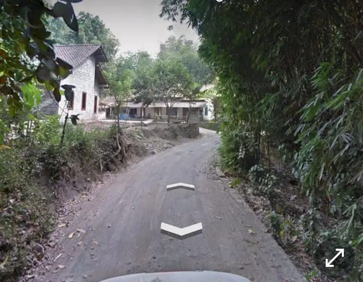 Tanah Murah Pekarangan Cangkringan Tepi Jalan