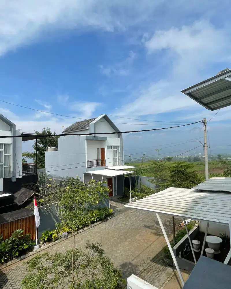 Dijual Villa Kota Batu 2 lantai promo cashback Puluhan juta rupiah