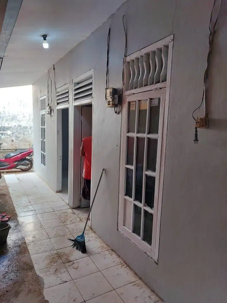 Rumah Kontrakan 2 Pintu Nempel Pondok Kacang Prima, Bintaro Tangerang