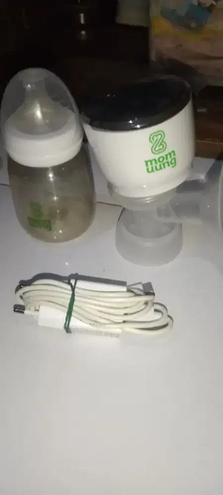 DiJual  Moom Uung Asi  portable free botol DOT baru