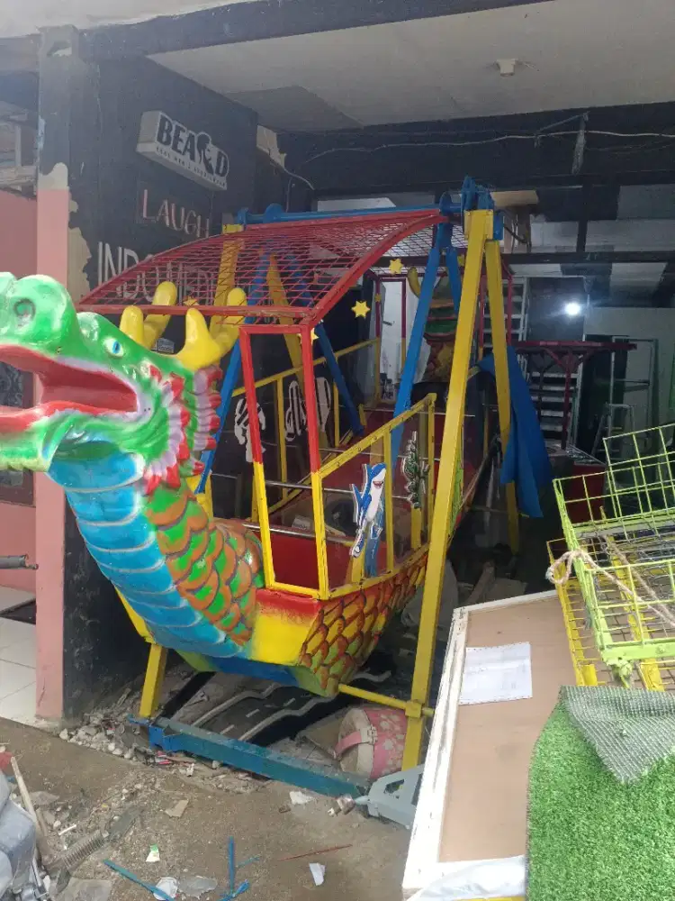 Kora-kora untuk usaha /ayunan anak / mainan anak