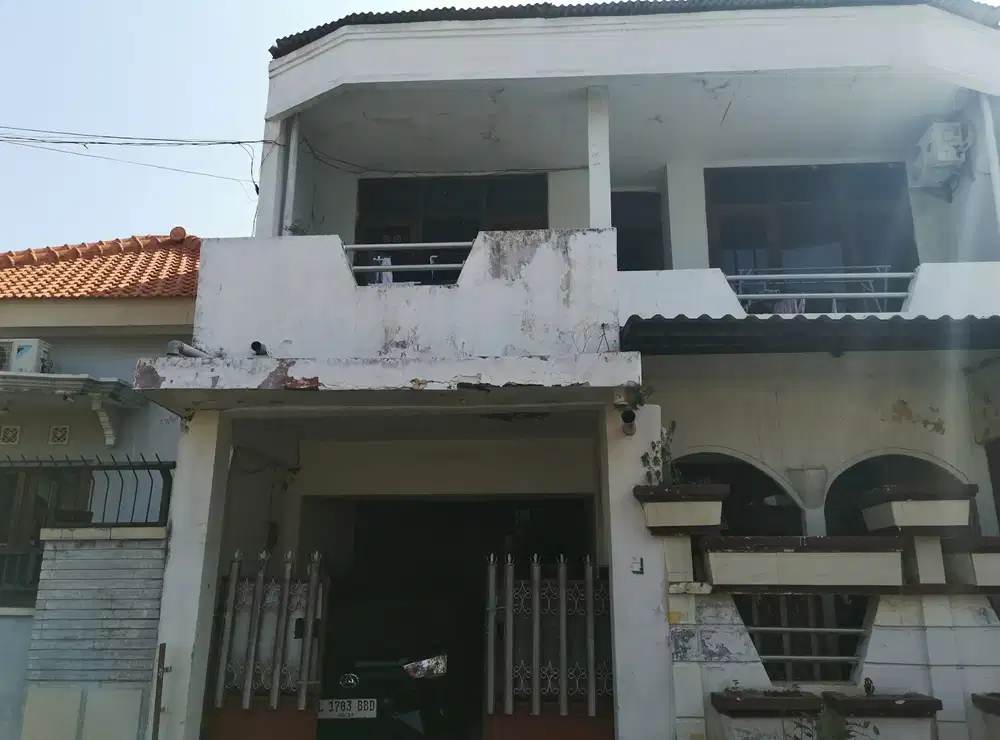 DIJUAL RUMAH DAERAH NGAGEL Bisa buat Kos, Kantor.
