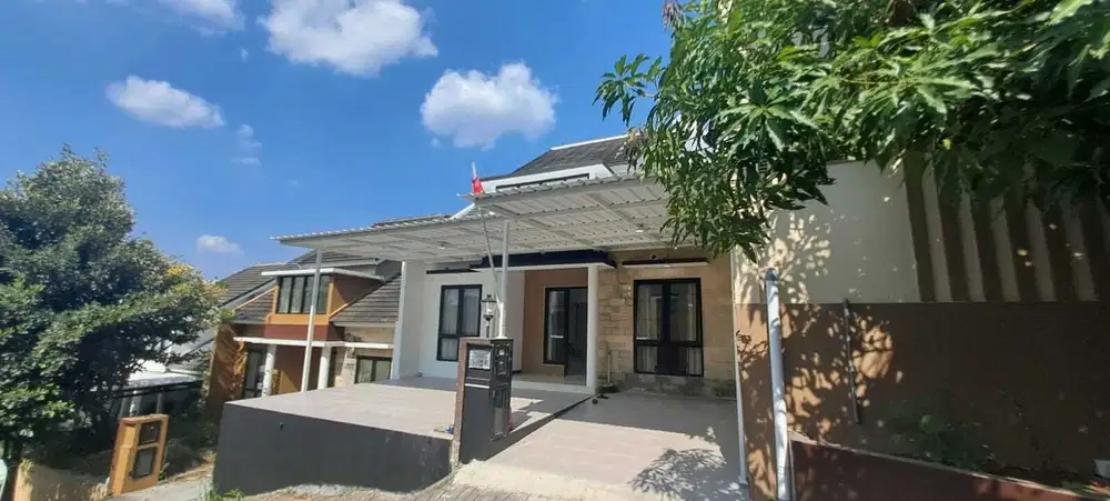 Rumah Minimalis Seperti Baru Full Furnish Pandanaran Hills Mangunharjo