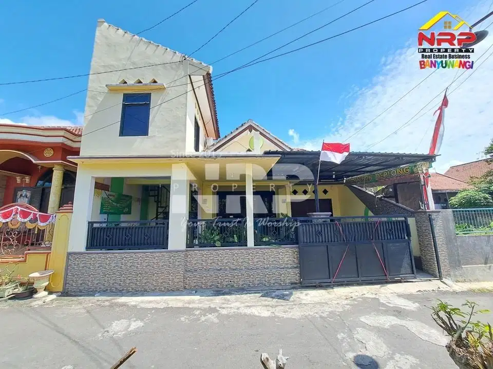 Rumah 4 Kamar Tidur di Pusat kota Banyuwangi