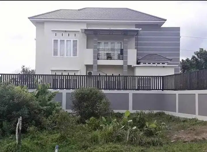 DIJUAL RUMAH DI KAMPUNG TIMUR BELAKANG TRIBUN KALTIM – KN