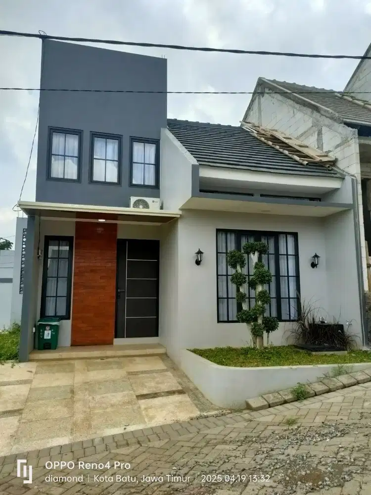 VILLA MURAH KOTA BATU VIEW KEREN 300 JUTAA