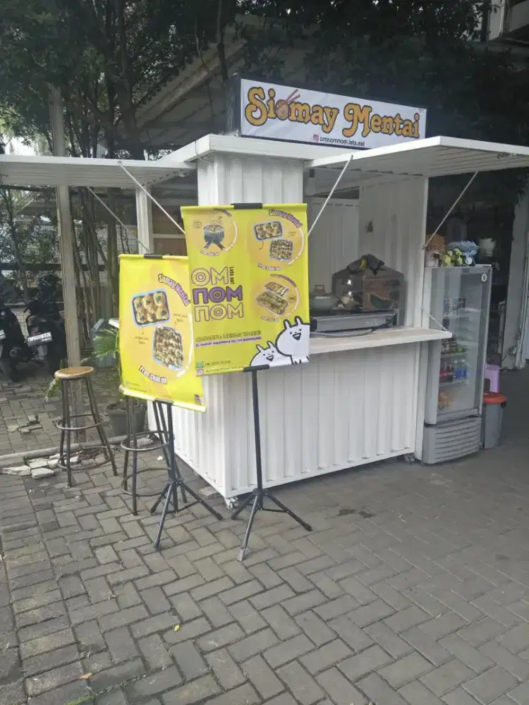 booth container minimalis