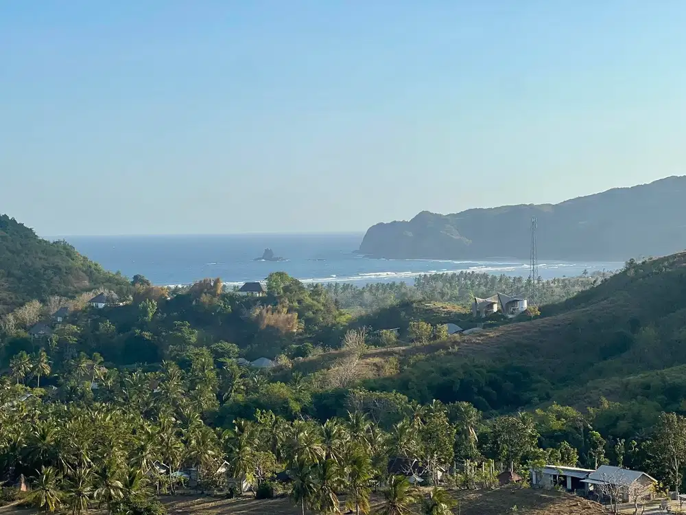 Tanah murah dekat pantai Mawun dan tampah lombok. Cocok untuk villa