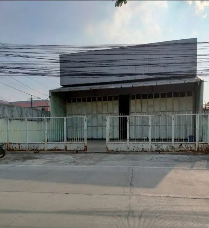 Gudang Ruang Usaha Di Gajah Raya Gayamsari Semarang