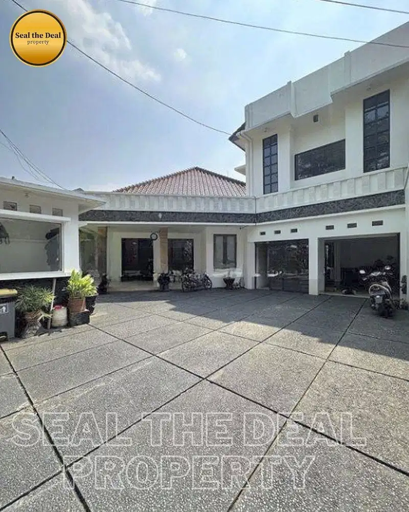 Dijual Rumah Bagus Hitung Tanah Area Ampera Jakarta Selatan STDN0014