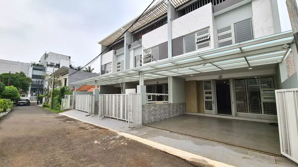 Rumah sewa kebayoran baru dekat Lippo mall kemang jakarta selatan