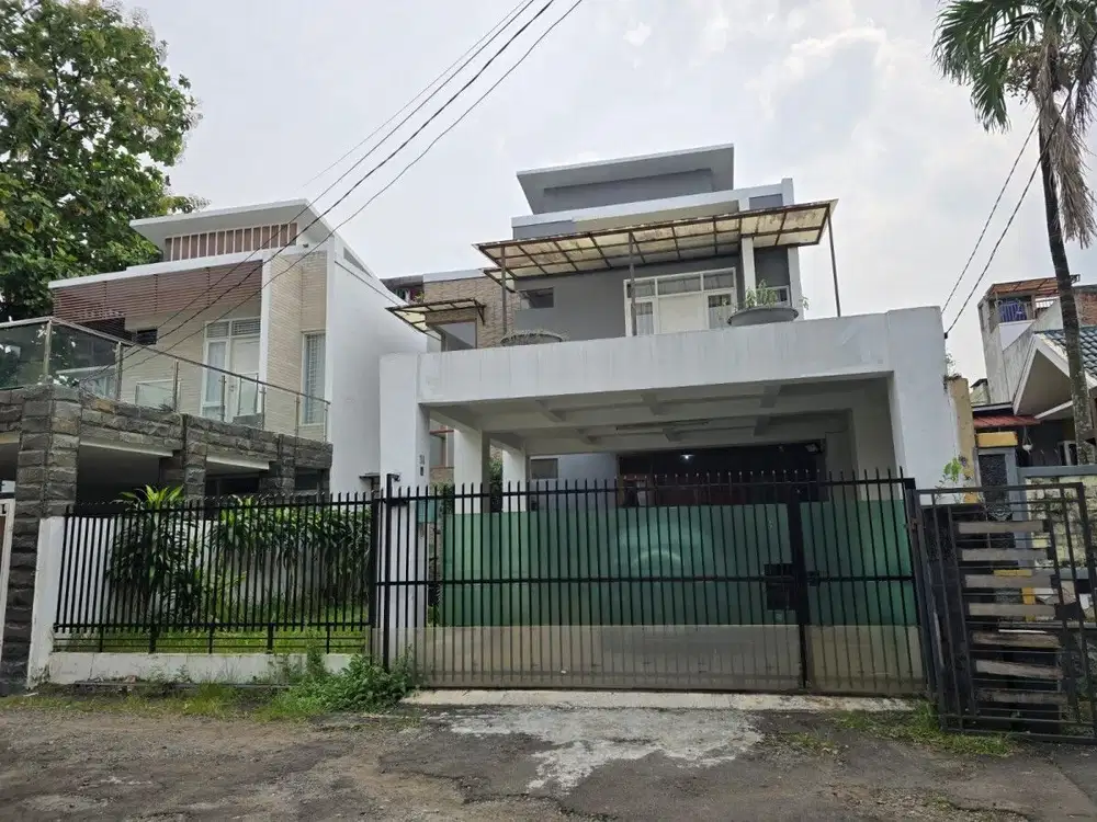 DIJUAL CEPAT RUMAH + ROOFTOP di BINTARO JAKARTA SELATAN – HM