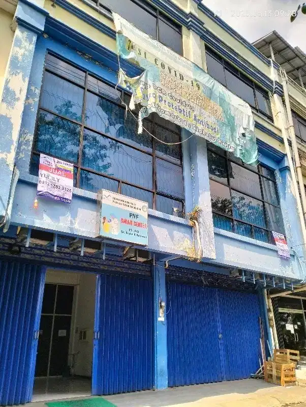 dijual murah ruko 3 lantai 2 pintu hadap jalan raya rungkut megah