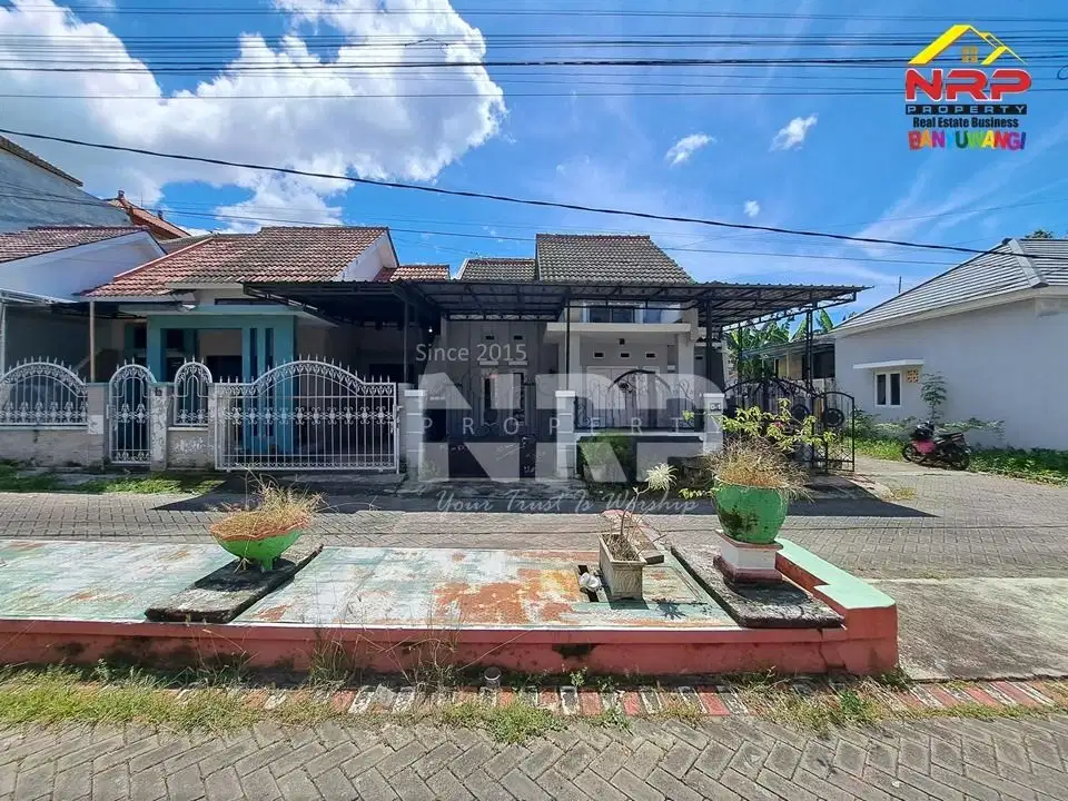 Rumah Murah Hook 2 Lantai - Banyuwangi Kota