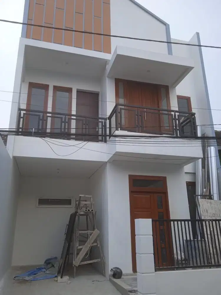 Rumah jln ikan an area suhat dkt griya shanta permata jingga malang