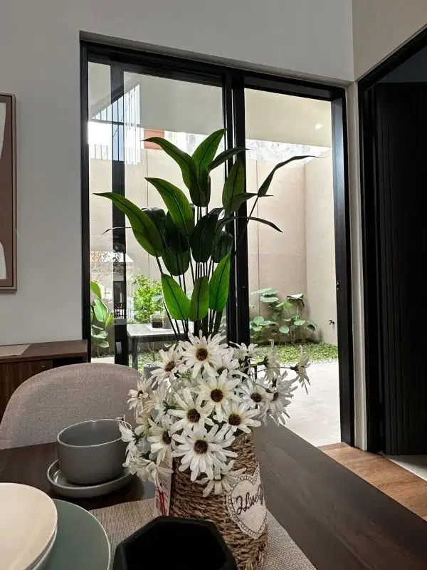 RUMAH SIAP HUNI DEKAT UMM SUHAT BATU FULL FURNISHED